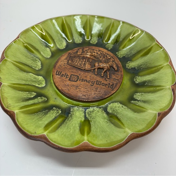 Vintage 60s Walt Disney World Lava Glaze MCM Souvenir Bowl Dish Treasure Craft - Picture 3 of 6